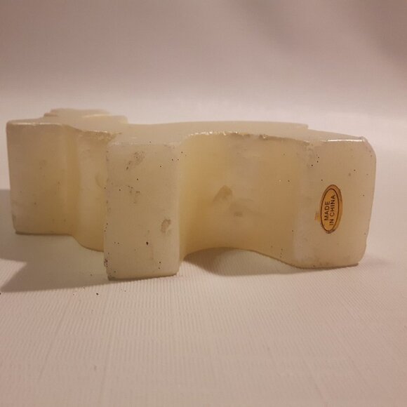 Ivory Reindeer Shape Candle Christmas Holiday NEW Reindeer - Picture 4 of 4